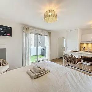  Appartement Escale Dinardaise - Garage - 2km De La